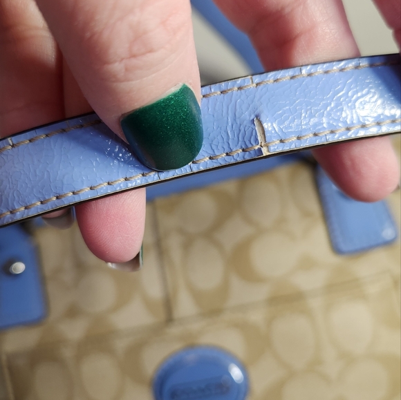 (SOLD) Coach Peyton Signature Heritage Tote Bag Sky #18917 - Picture 7 of 10
